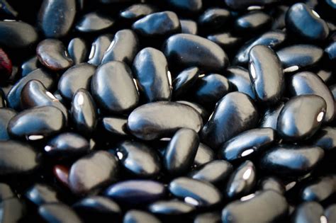Piquant Magical Black Beans: The Missing Ingredient in Your Vegetarian Dishes